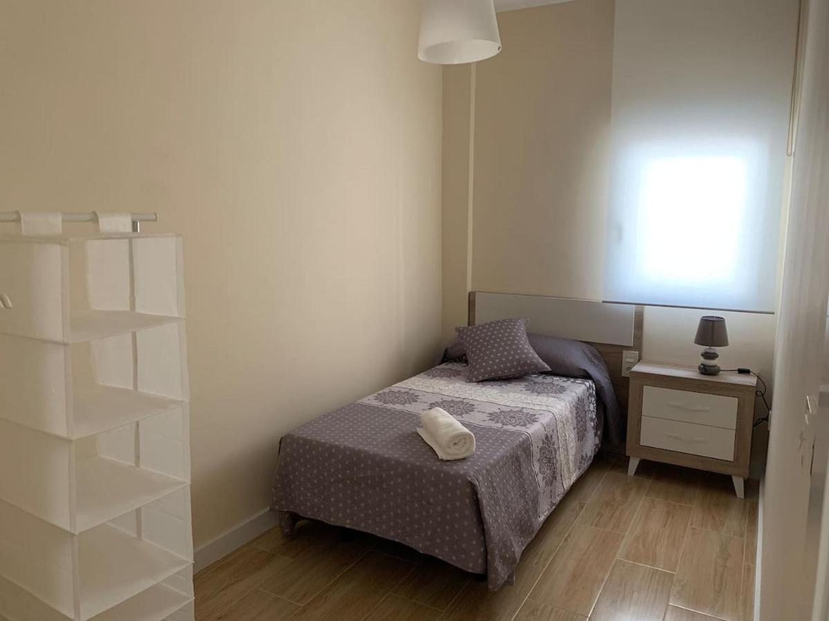 Apartamento En Granada Con Facil Aparcamiento En La Zona Exterior photo